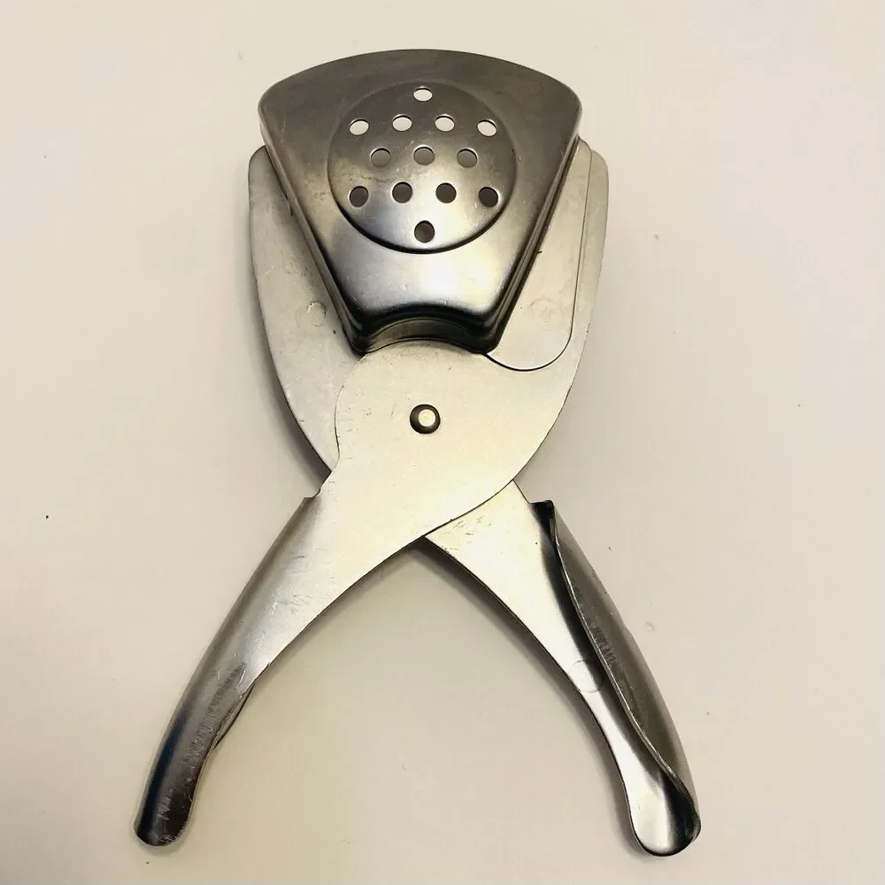 Heavy-Duty Stainless Steel Citrus Juicer Hand Held Ergonomic Handle Used Vintage